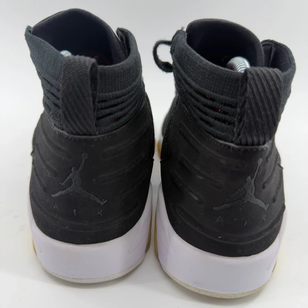Nike Air Jordan 6 Retro Flyknit Black Varsity Red Kids 7Y Sneakers